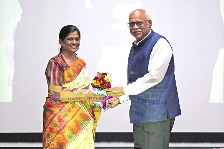 Prof Saraf welcoming chief Guest Prof. Devika Madalli